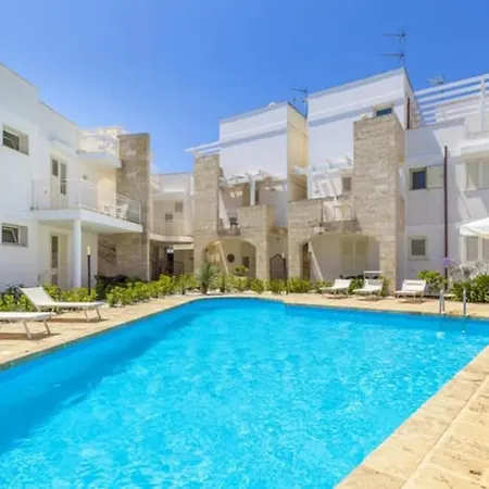 Lucrezia Con Piscina Nel Cuore Del Salento Santa Maria al Bagno